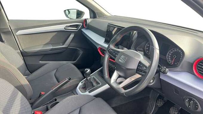 SEAT Arona 1.0 TSI 2022MY FR