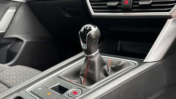 SEAT Leon 1.5 TSI EVO FR 5 door