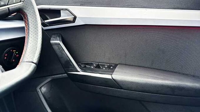 SEAT Ibiza 1.0 TSI 110 FR 5dr